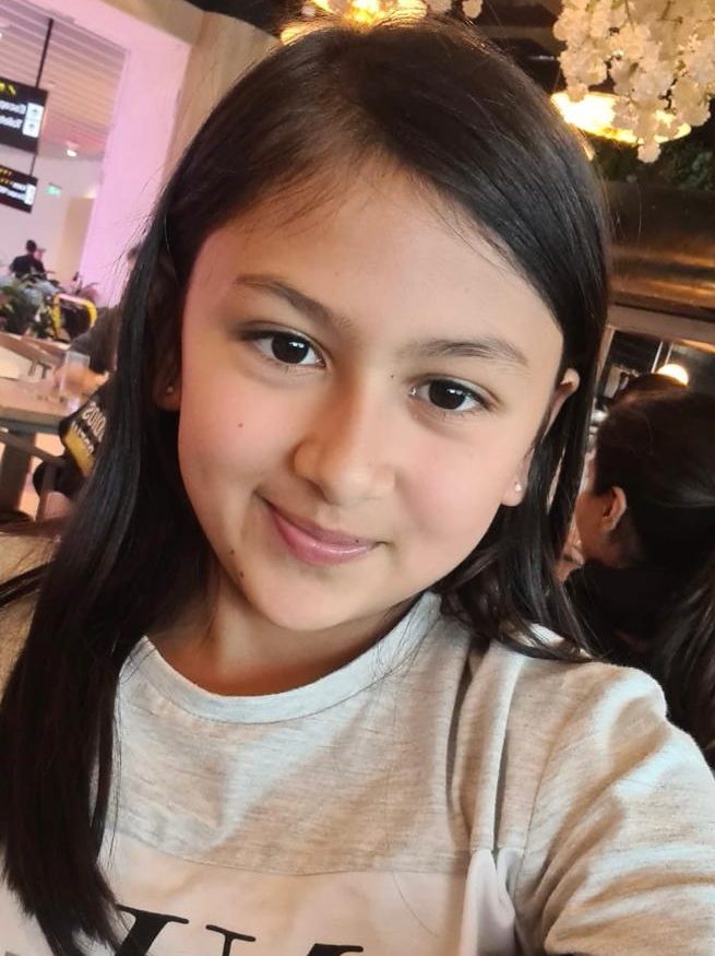 Kiera posing with a lovely smile